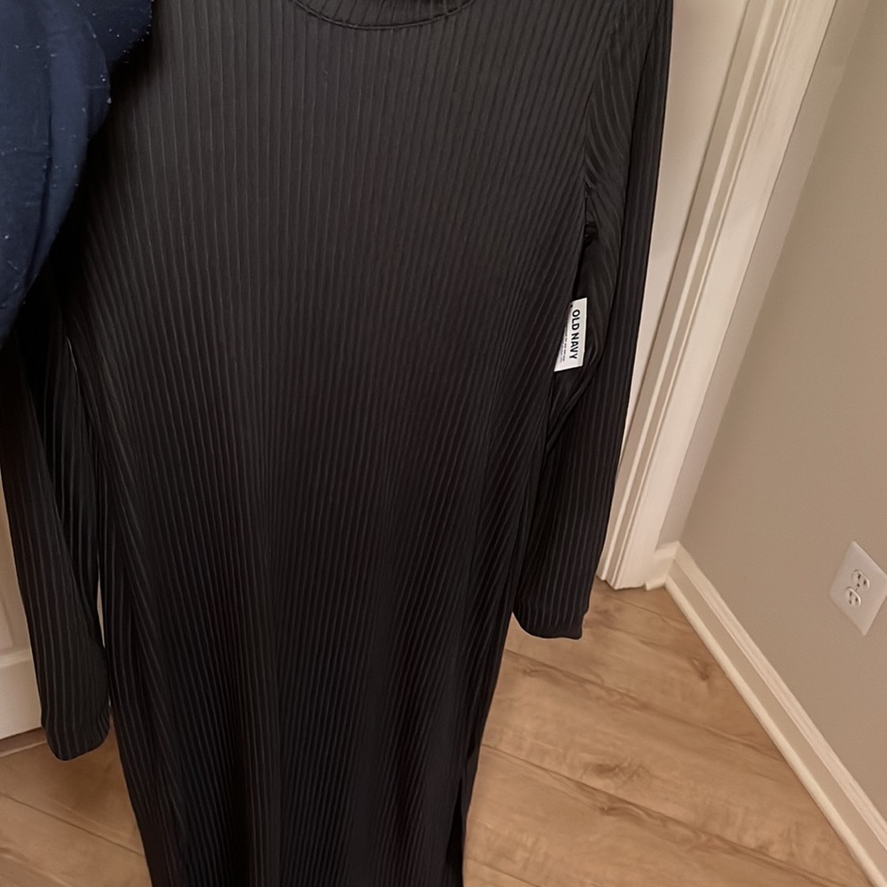 Dark grey Old Navy maxi dress - Picture 2 of 3